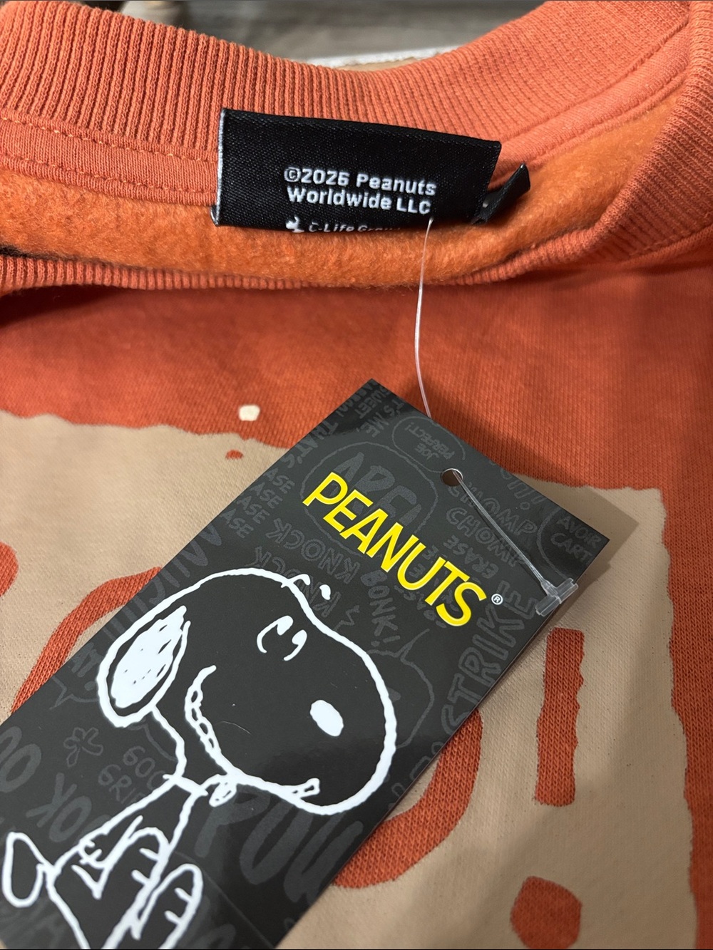NWT Peanuts Snoopy Boo Women’s L Crewneck Burnt Orange Rust Halloween Sweatshirt - Picture 7 of 7